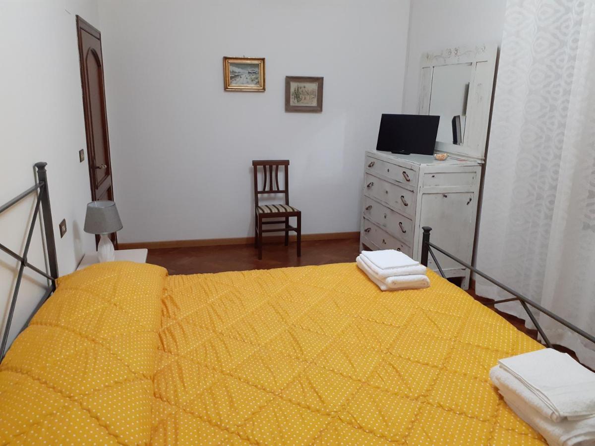 La Fiora Bed & Breakfast